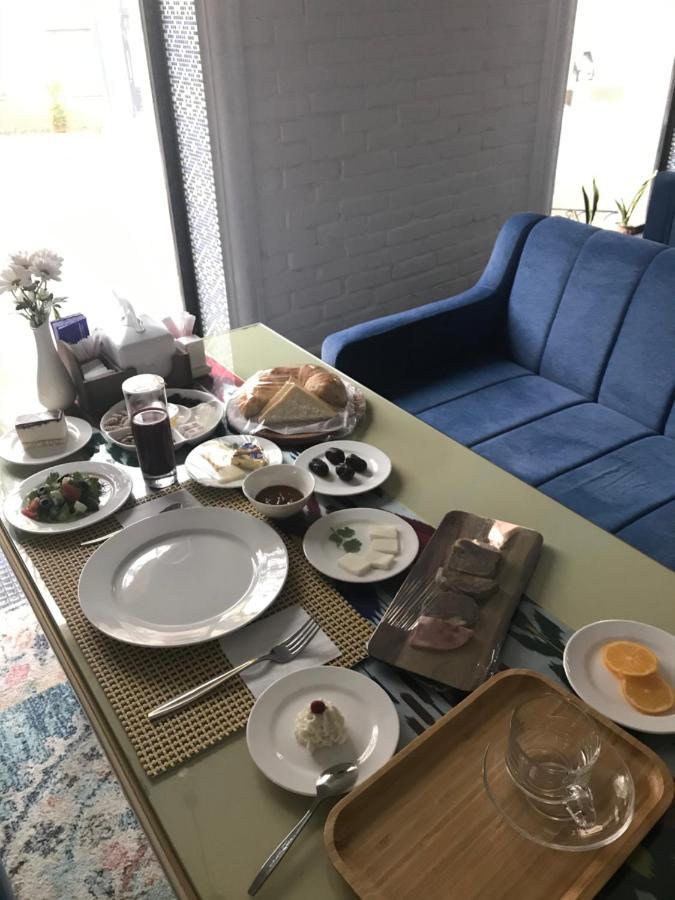 Khan Orda Hotel Tashkent Ngoại thất bức ảnh