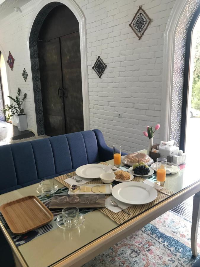Khan Orda Hotel Tashkent Ngoại thất bức ảnh