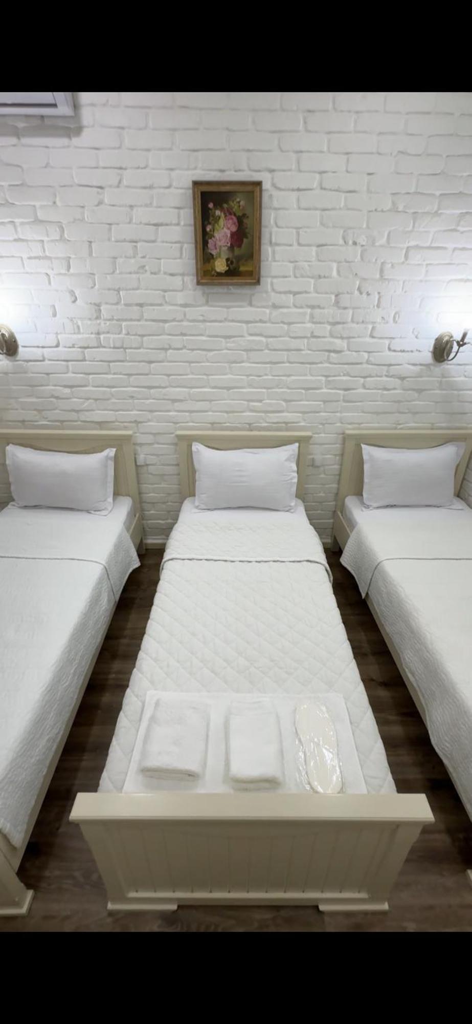 Khan Orda Hotel Tashkent Ngoại thất bức ảnh